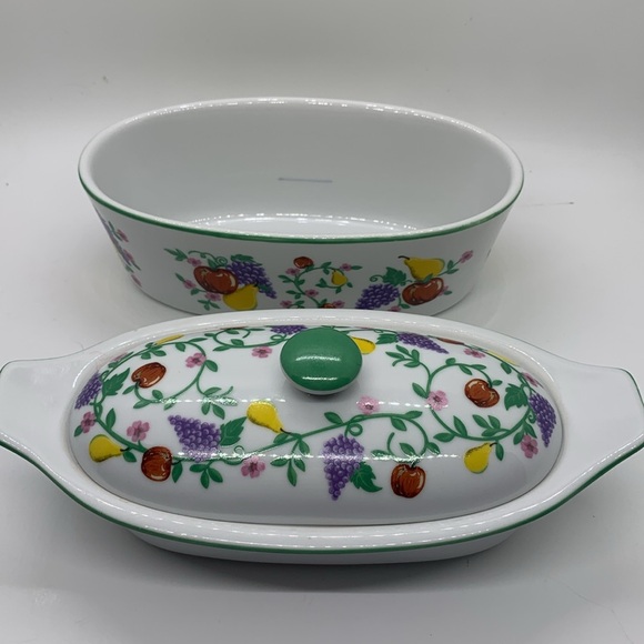 Cook Street Butter Boat - Picture 4 of 8